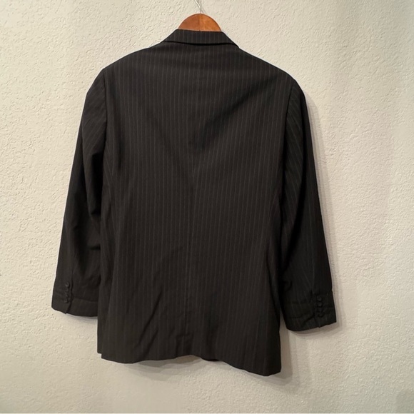 Men's J. Ferrar Black Pinstripe Blazer Suit Jacket - Picture 14 of 14